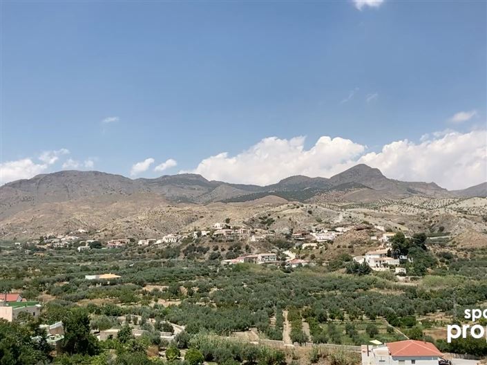 Image No.3-6 Bed Property for sale