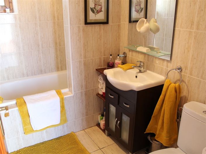 Image No.10-Propriété de 4 chambres à vendre à Los Cerricos