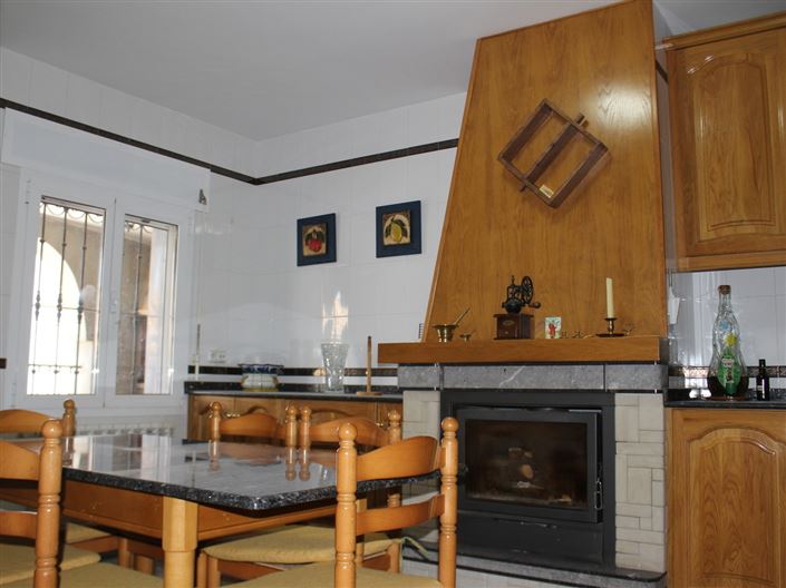 Image No.2-7 Bed Villa for sale