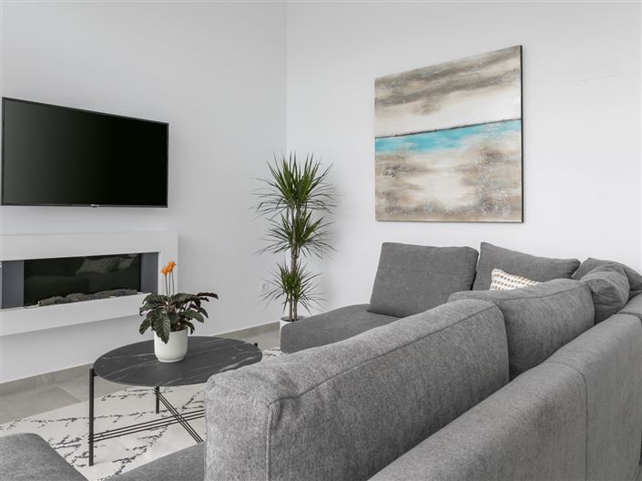 Image No.17-3 Bed Villa for sale