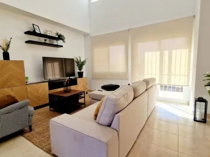 Image No.10-3 Bed Villa for sale