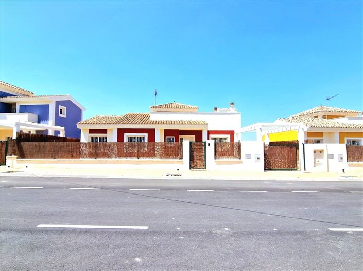 Image No.24-3 Bed Villa for sale