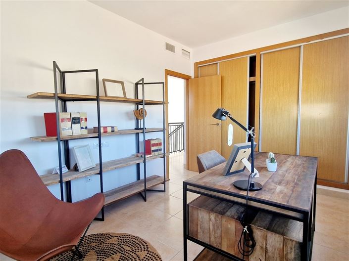 Image No.11-4 Bed Villa for sale