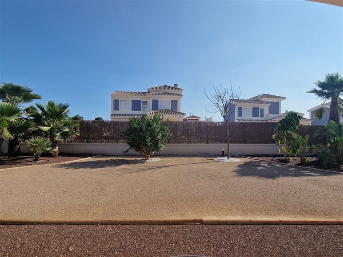 Image No.28-4 Bed Villa for sale