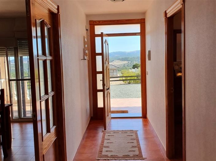 Image No.22-4 Bed Villa for sale