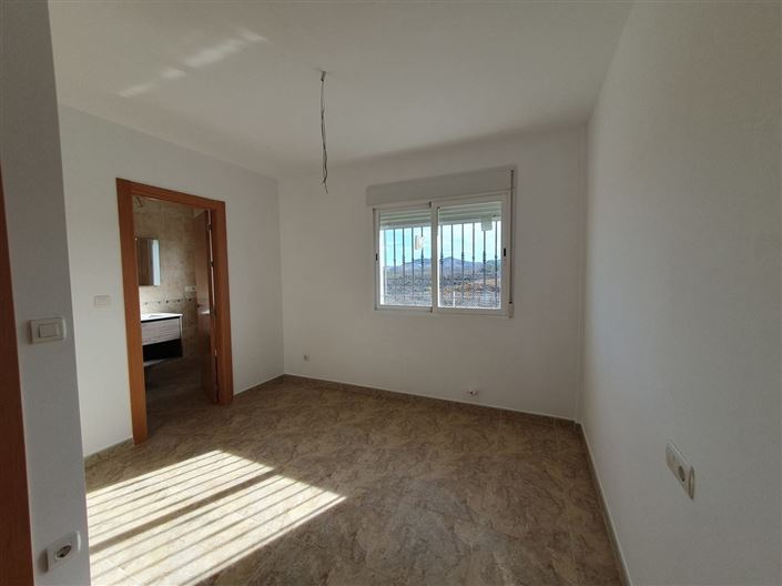 Image No.16-Villa de 5 chambres à vendre à Puerto Lumbreras