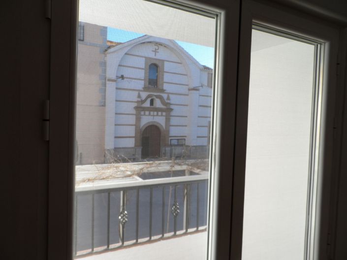 Image No.16-9 Bed Property for sale