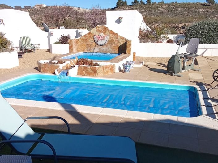 Image No.18-4 Bed Villa for sale