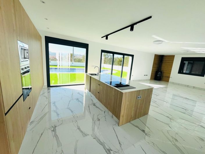 Image No.7-Villa de 3 chambres à vendre à Puerto Lumbreras