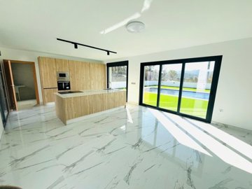 21668-villa-for-sale-in-puerto-lumbreras-7578