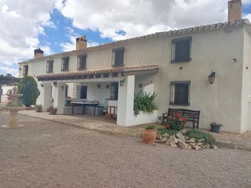 21939-cortijo-finca-for-sale-in-chirivel-7897