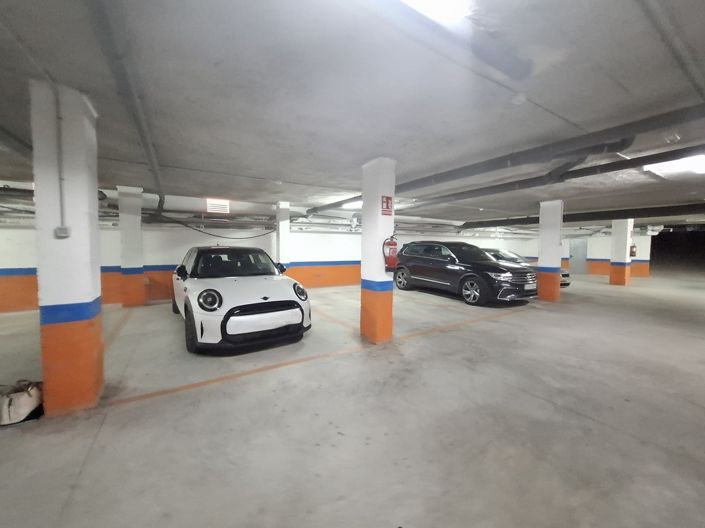 Image No.27-2 Bed Apartment for sale