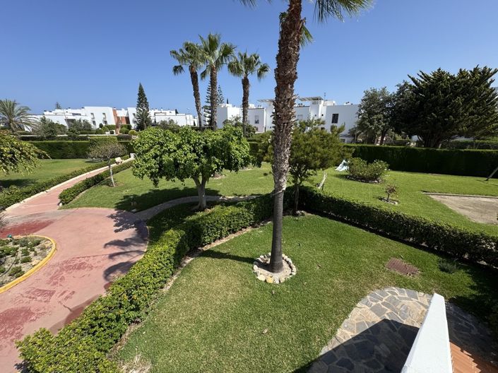 Image No.25-2 Bed Apartment for sale