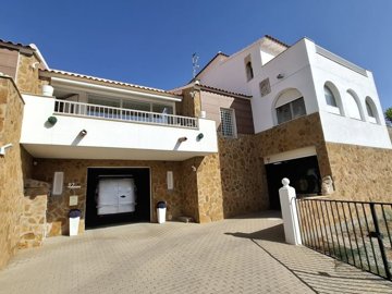 22822-villa-for-sale-in-palomares-827464-xml