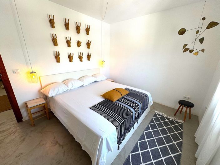 Image No.13-2 Bed Villa for sale