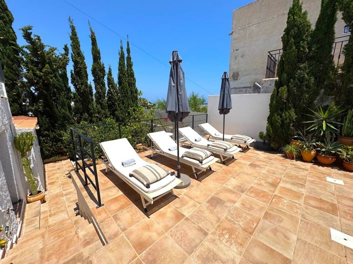 Image No.20-2 Bed Villa for sale