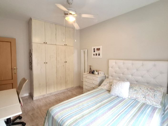 Image No.21-4 Bed Villa for sale