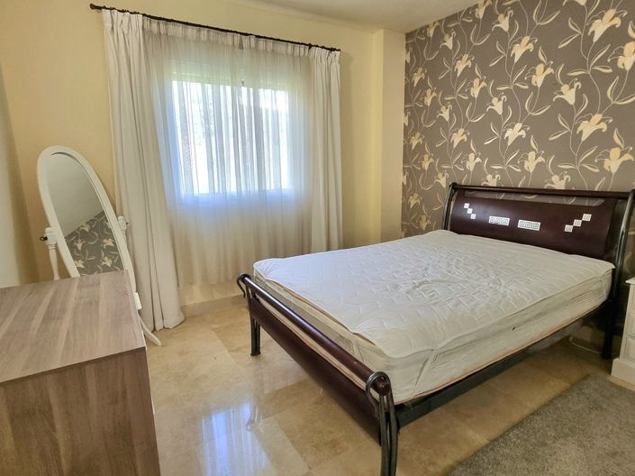 Image No.20-2 Bed Apartment for sale