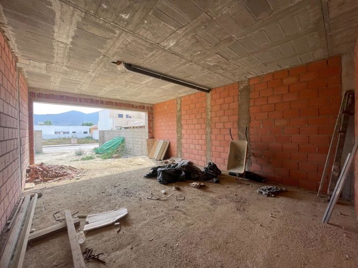 Image No.8-3 Bed Villa for sale