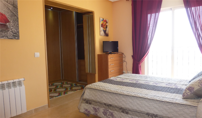 Image No.2-6 Bed Villa for sale