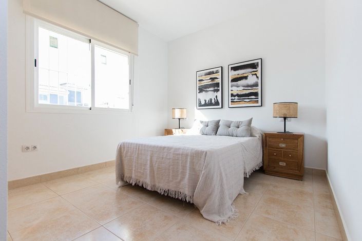 Image No.20-3 Bed Villa for sale