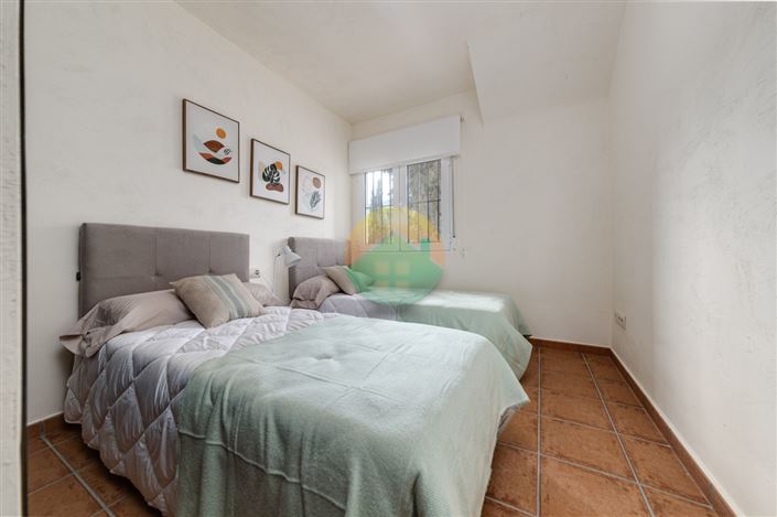 Image No.8-2 Bed Semi-Detached for sale