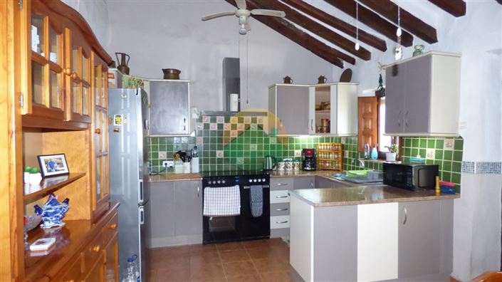 Image No.14-3 Bed House for sale