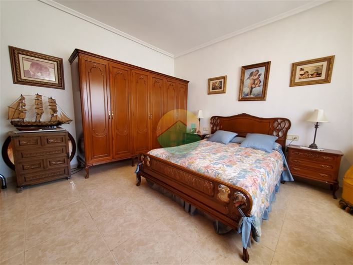 Image No.13-5 Bed Villa for sale