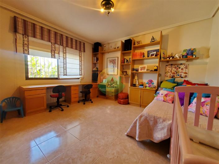 Image No.15-5 Bed Villa for sale