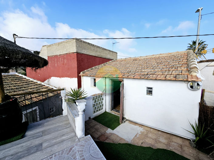 Image No.23-3 Bed Semi-Detached for sale