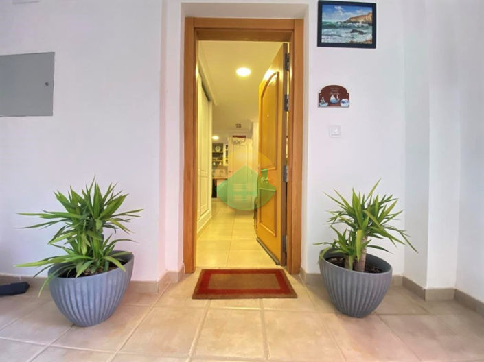 Image No.12-3 Bed Apartment for sale