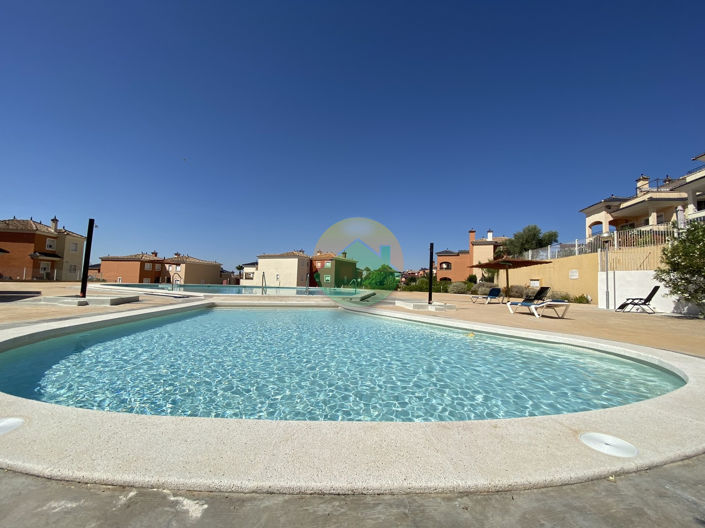 Image No.26-3 Bed Apartment for sale