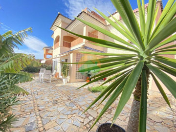 mostr12-686546733f219