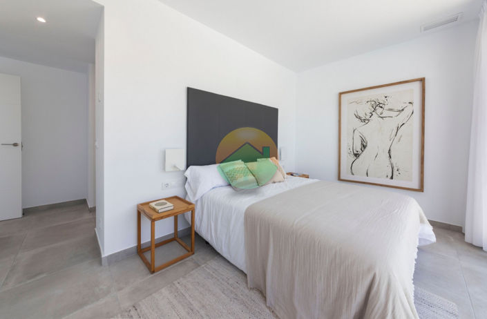 Image No.21-3 Bed Villa for sale