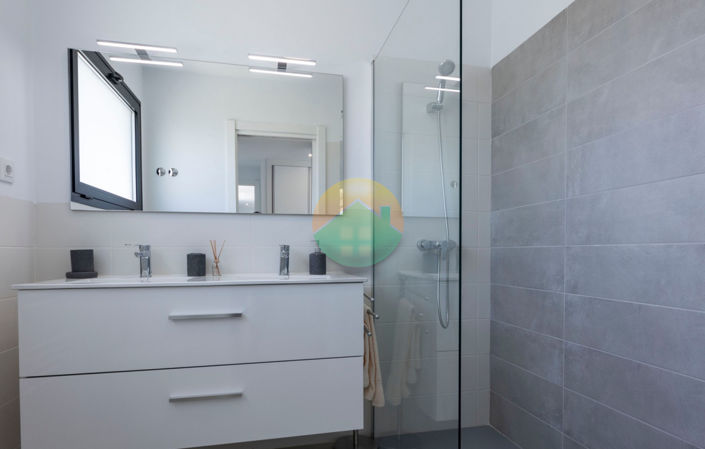 Image No.22-3 Bed Villa for sale