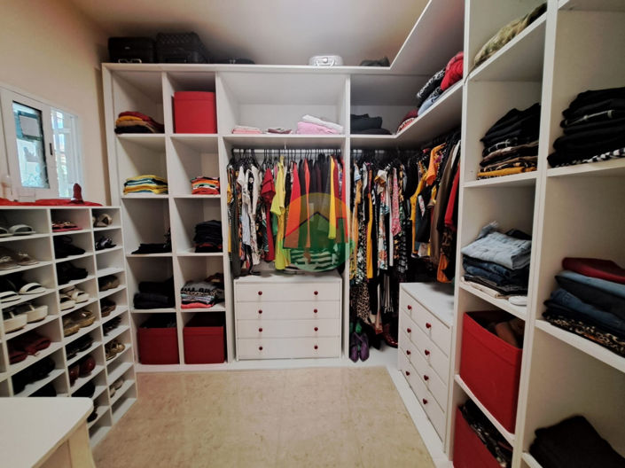 Image No.19-3 Bed Townhouse for sale