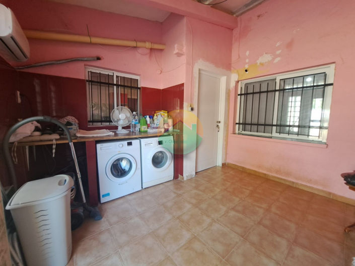 Image No.22-3 Bed Townhouse for sale