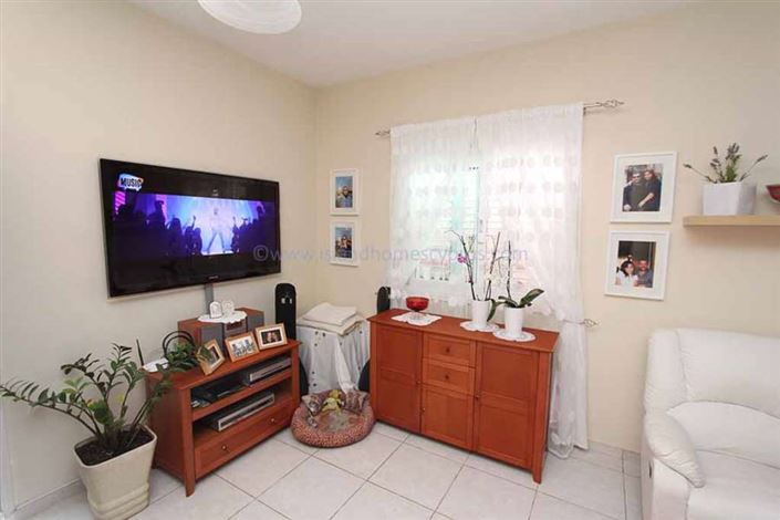 Image No.9-3 Bed Villa / Detached for sale