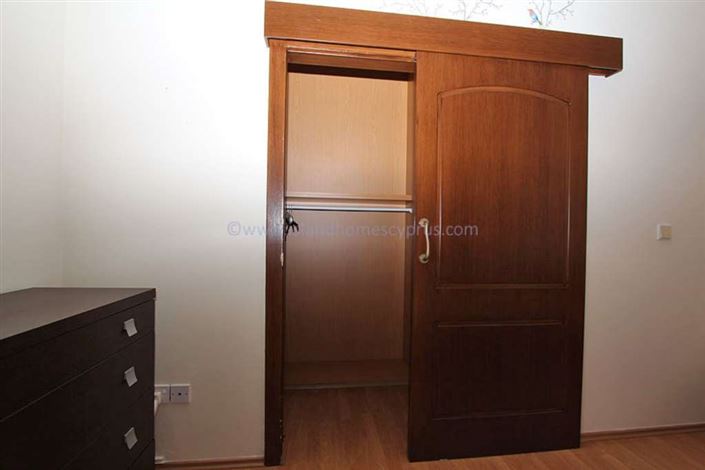 Image No.23-5 Bed Villa / Detached for sale