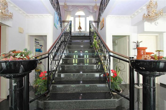 Image No.4-5 Bed Villa / Detached for sale