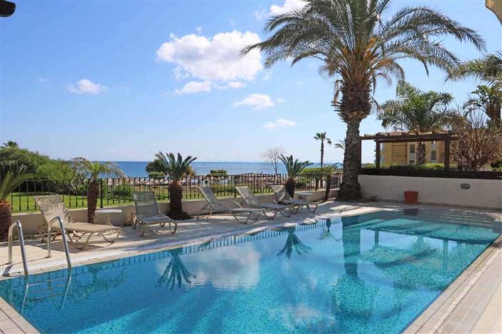 Image No.5-4 Bed Villa / Detached for sale