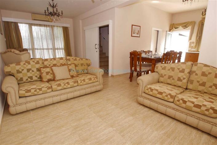 Image No.3-3 Bed Property for sale