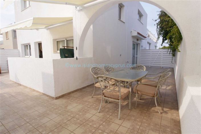 Image No.6-3 Bed Property for sale