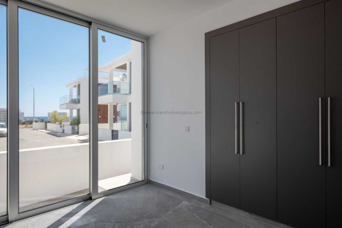 Image No.9-4 Bed Villa / Detached for sale