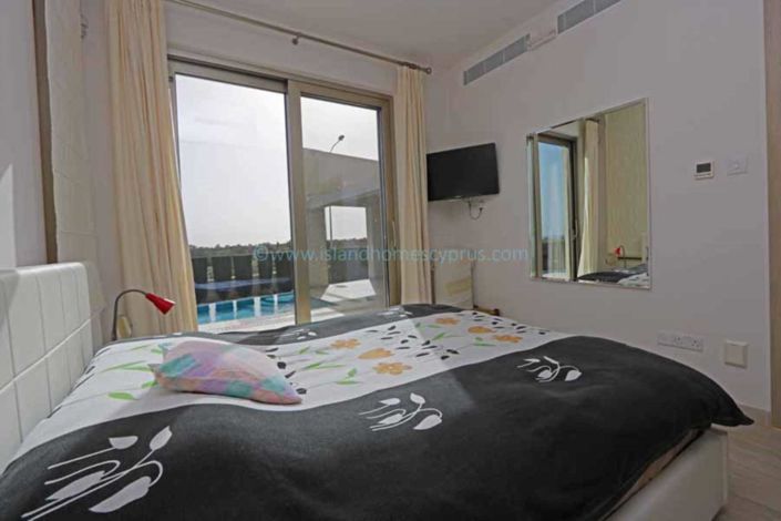 Image No.21-7 Bed Villa / Detached for sale