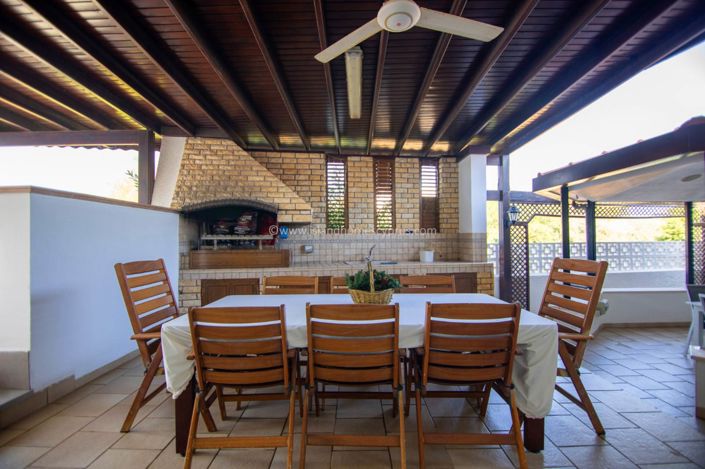 Image No.7-Villa / Détaché de 5 chambres à vendre à Deryneia