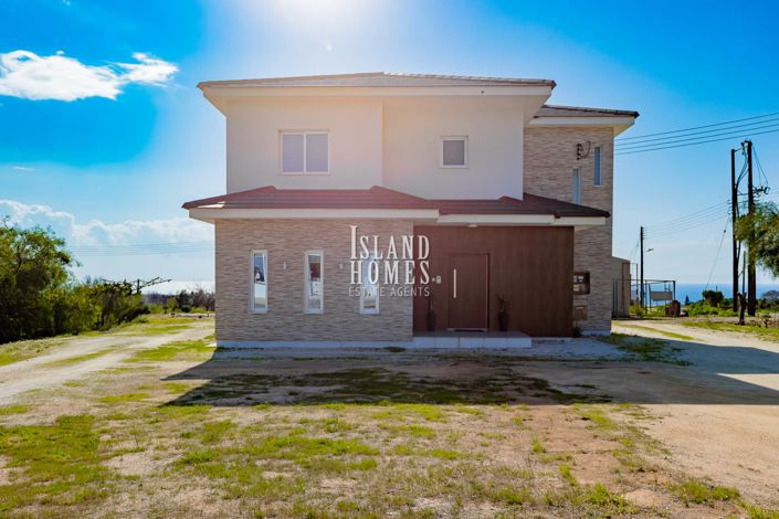 Image No.5-5 Bed Villa / Detached for sale