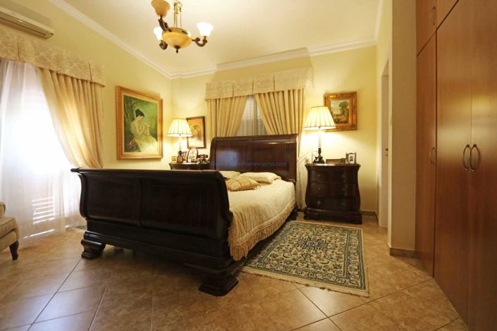 Image No.25-Villa / Détaché de 4 chambres à vendre à Paralimni