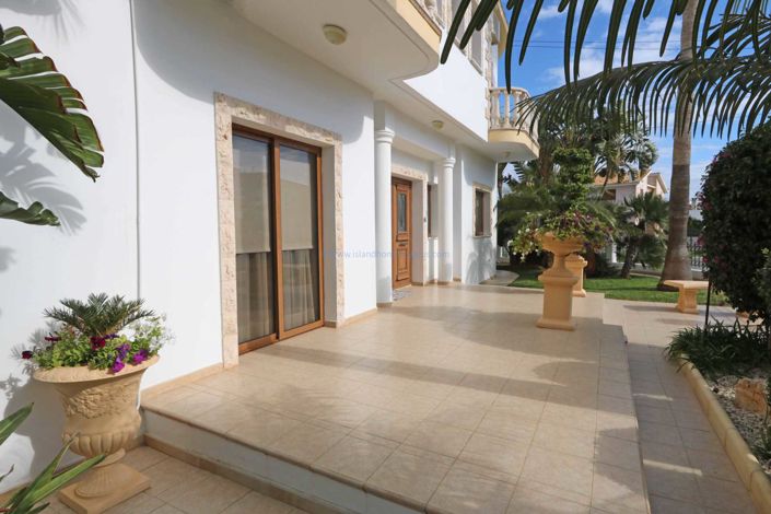 Image No.26-Villa / Détaché de 4 chambres à vendre à Paralimni