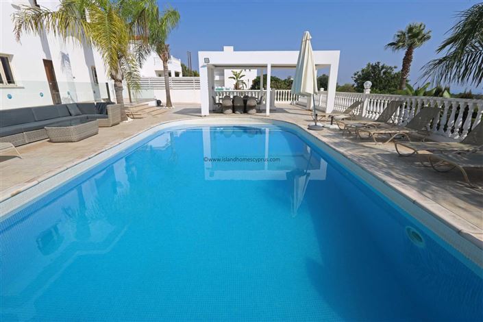 Image No.11-Villa / Détaché de 6 chambres à vendre à Paralimni